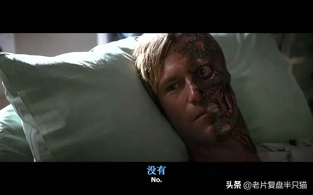 蝙蝠侠是怎么打败小丑的,蝙蝠侠为什么能成为超级英雄