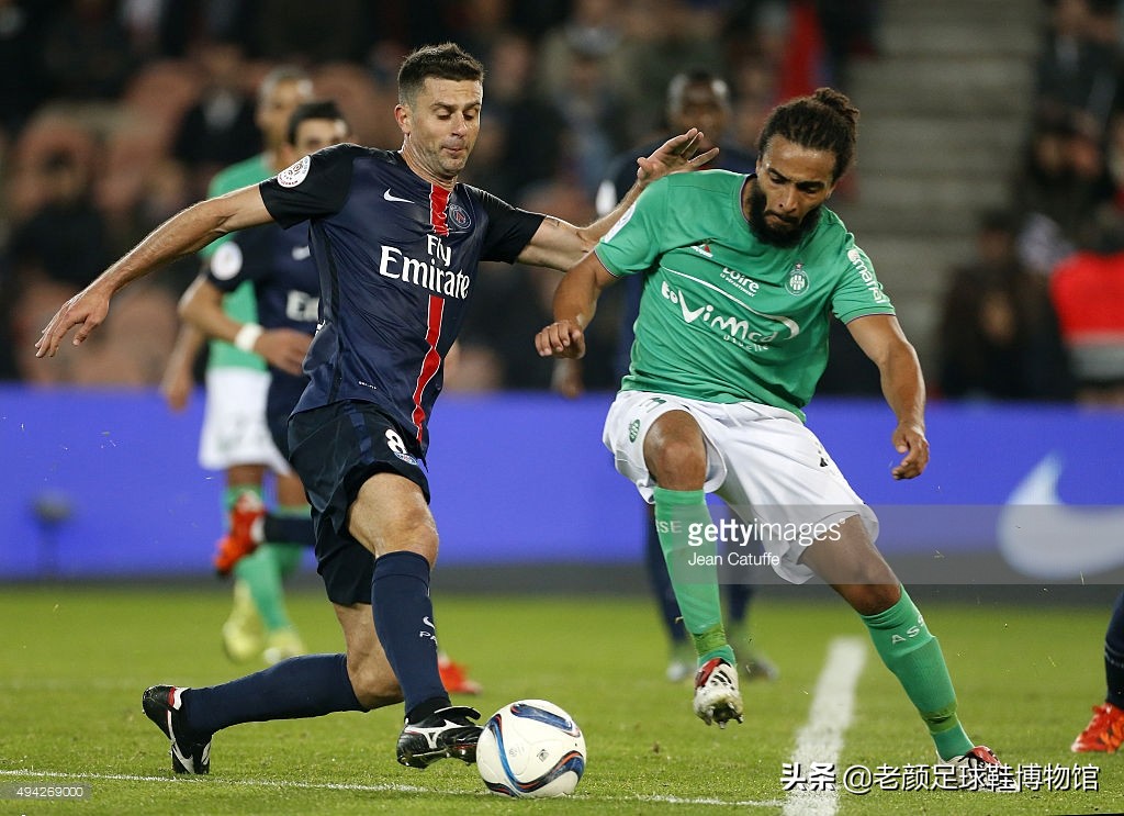 马竞前锋微商处购买厂货球鞋作秀，欧美球星居然还自己掏钱买球鞋