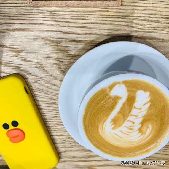 手机需要贴膜套壳吗,手机有必要贴膜戴保护壳吗