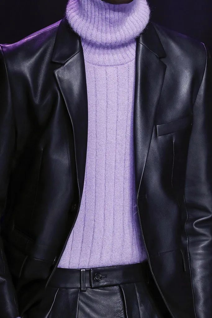 春夏就该选温柔挂！这个颜色的单品你衣柜里有吗？