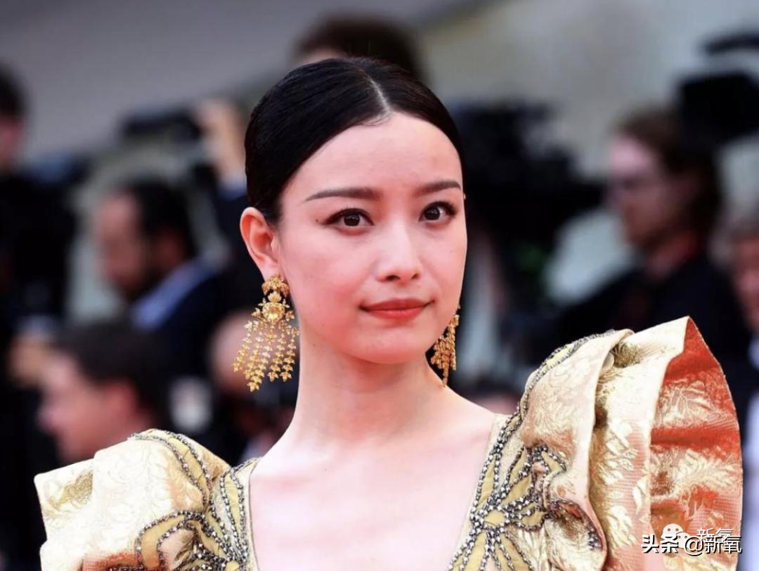 杨超越还能撑多久,杨超越遇到的真实事件