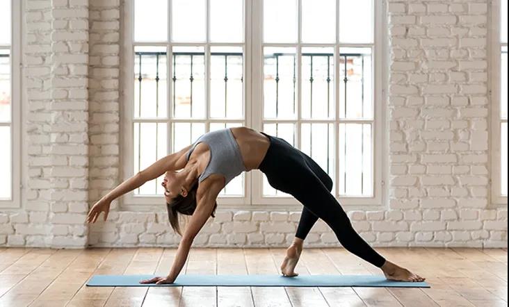 三个动作告别蝴蝶臂,怎么练天鹅臂薄背