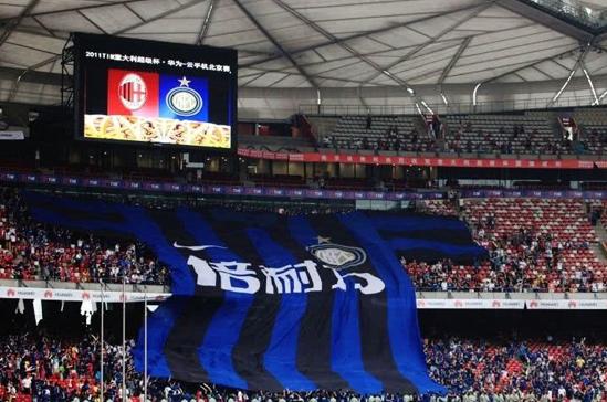 时隔多年再现米兰德比,米兰德比辉煌远去情怀依旧