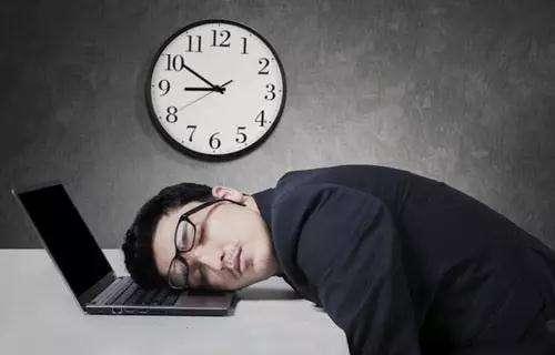 左腮帮子疼警惕四种原因,腮帮子有一处疼