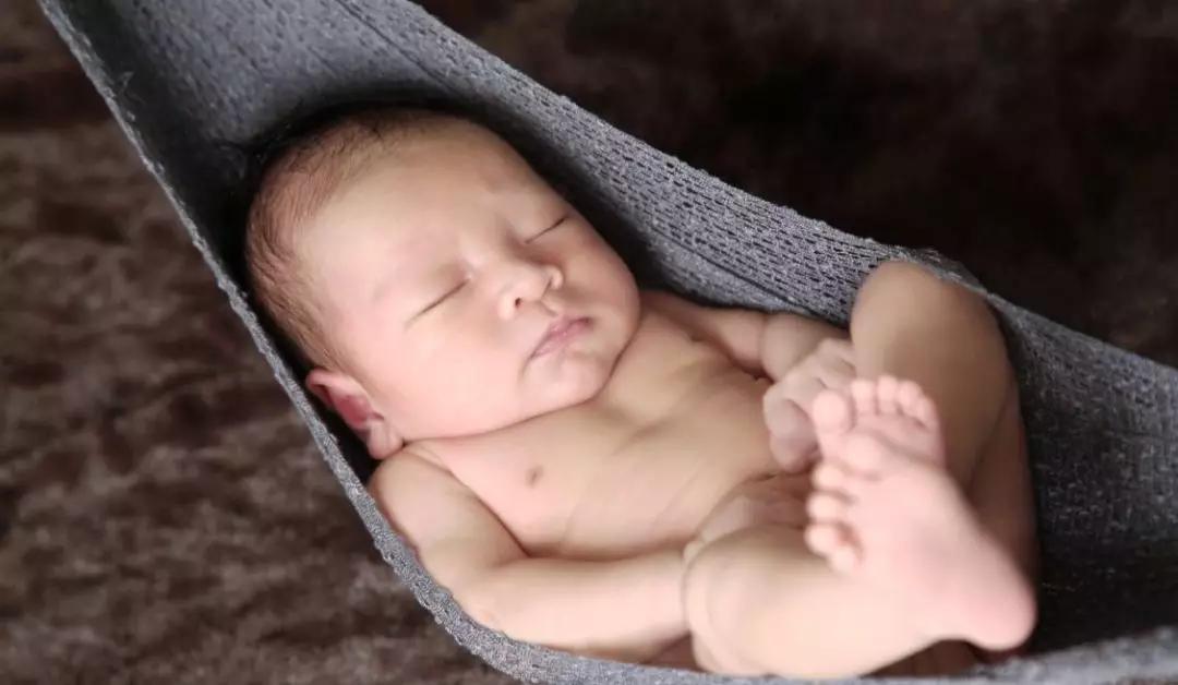 宝宝护肤霜禁用,被曝出添加激素的宝宝霜