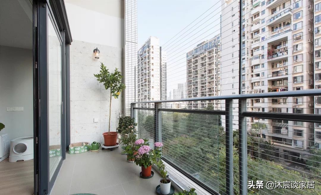 客厅空间太小如何隔个阳台出来,客厅小如何利用空间