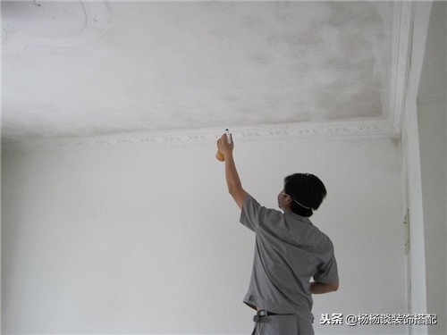 白色油漆墙面发霉怎么处理,白色墙壁脏了怎么处理