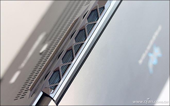 宏碁掠夺者4050游戏本3a测评,宏碁掠夺者刀锋x4090评测