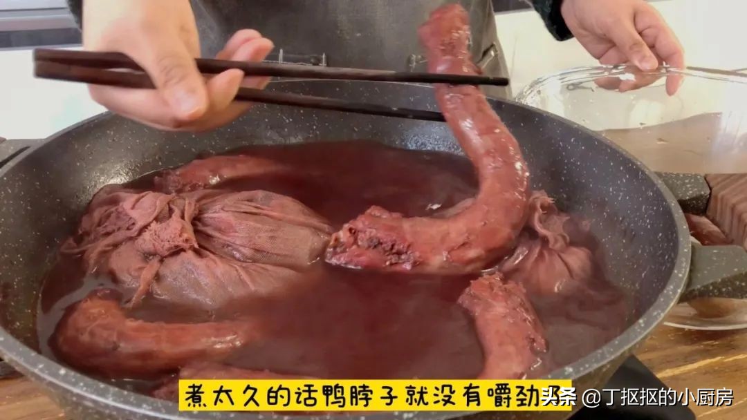 想做自己的品牌鸭脖怎么弄,武汉久久鸭脖绝味配方