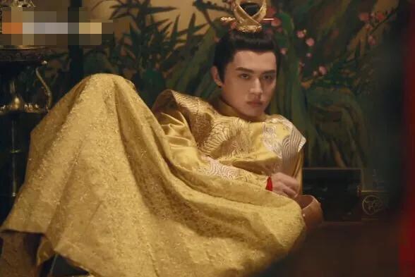 宫廷太监爱上大学校花？“禁穿越”的第8年，真是越来越可笑了