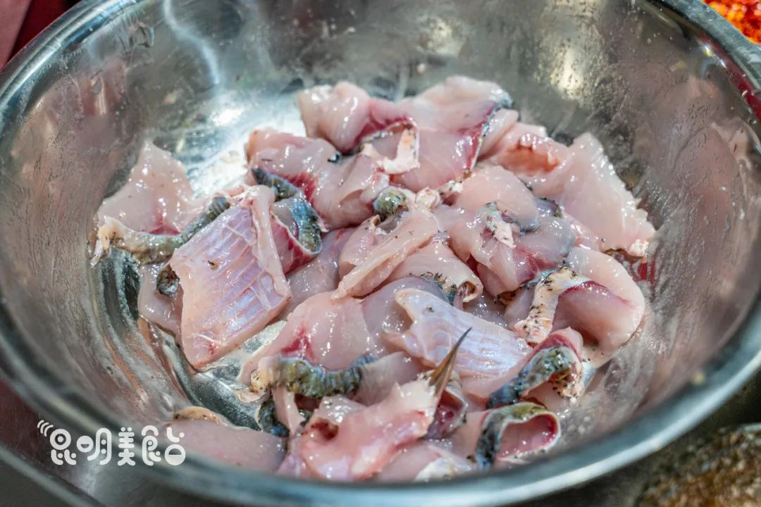 昆明排队三十年老店,昆明排队的老店