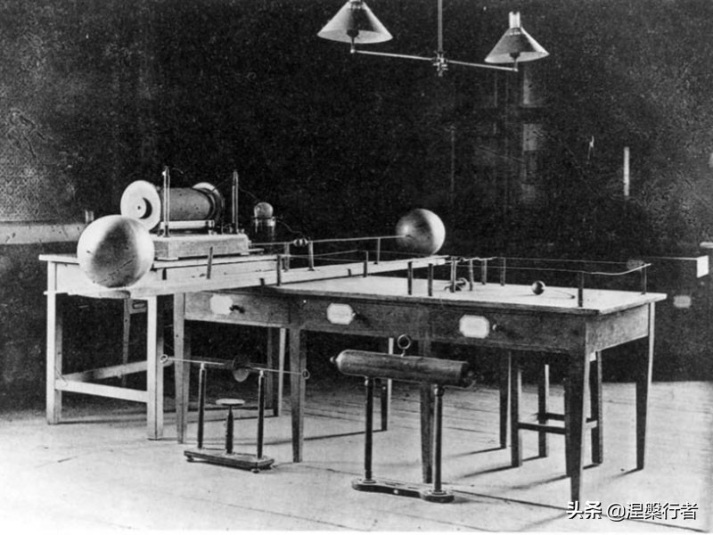 人造最亮的光,人造最亮的光源是多少流明