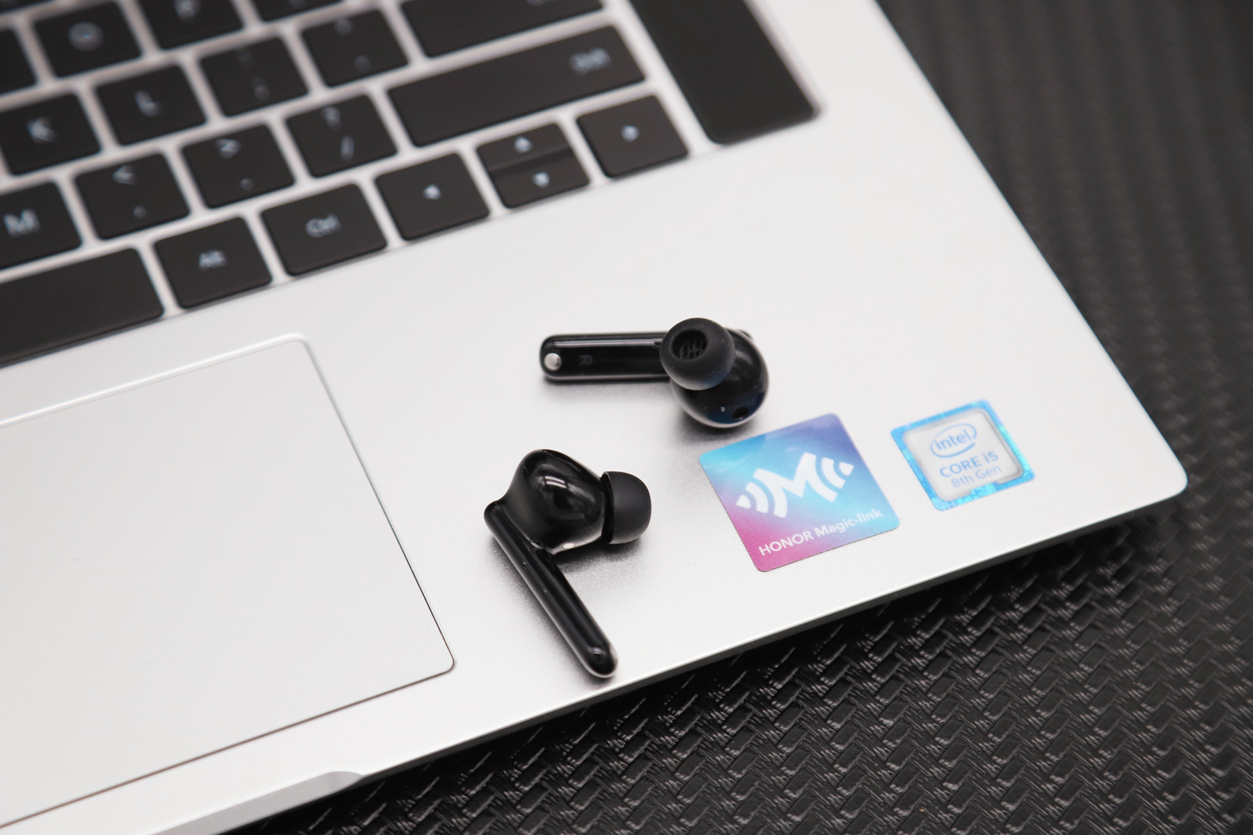 freebuds4i和freebudspro选哪个,freebudspro和freebuds4e哪个好