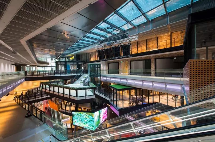 鏂板姞鍧unan璐墿涓績 (鏂板姞鍧￠粦绉戞妧璐墿涓績)