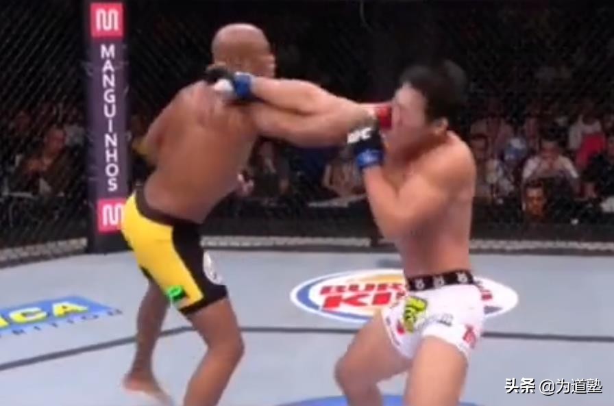 完整版|UFC“蜘蛛人”安德森：我一直在学习李小龙的科学格斗
