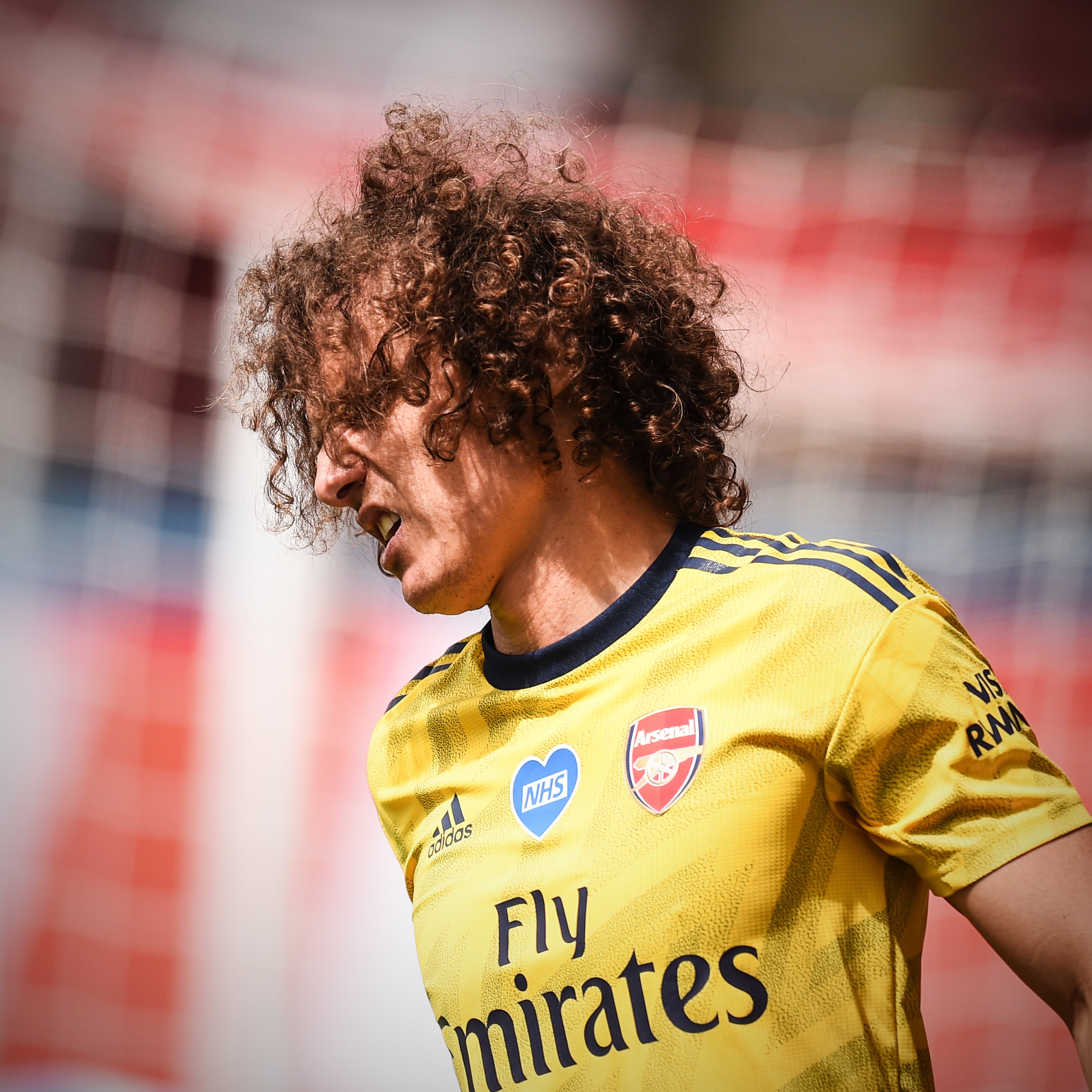 英超比赛球迷骂什么,英超比赛观众对骂