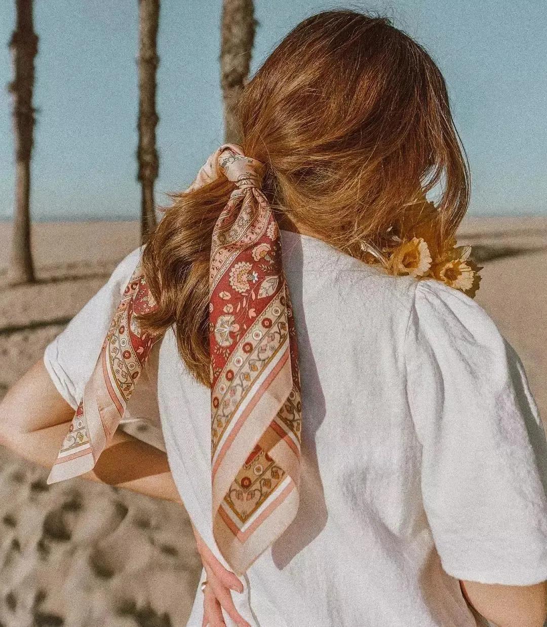 丝巾的100种系法,90x90方形丝巾的系法慢动作视频