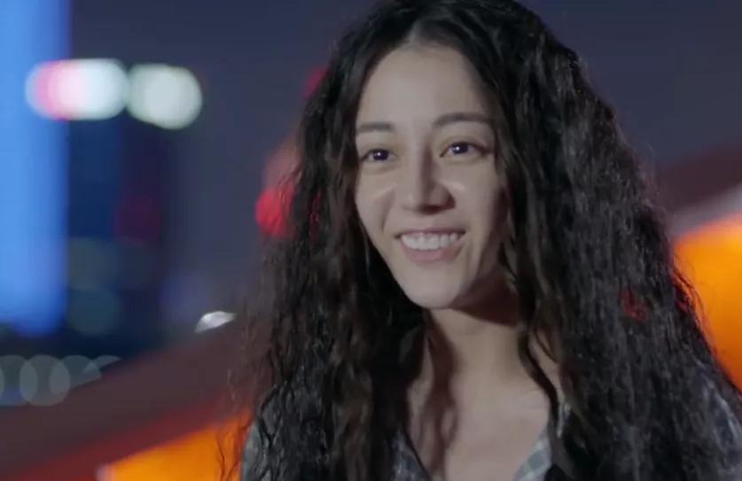 丑女变美后惊艳的瞬间,丑女变身前后对比照片