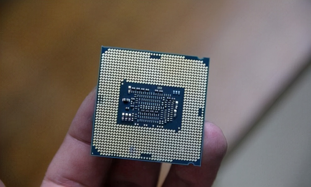 台式机是自己组装好，还是买整机比较好？二者有什么区别？