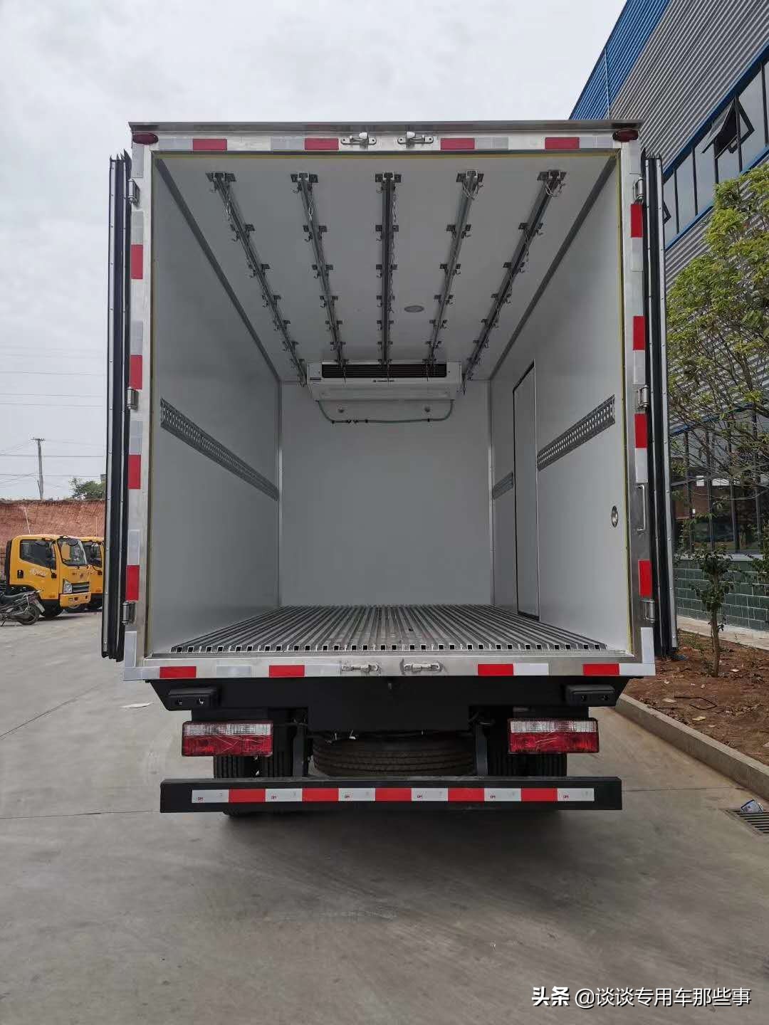 江淮国六帅铃e排半冷藏车,江淮混动轻卡冷藏车