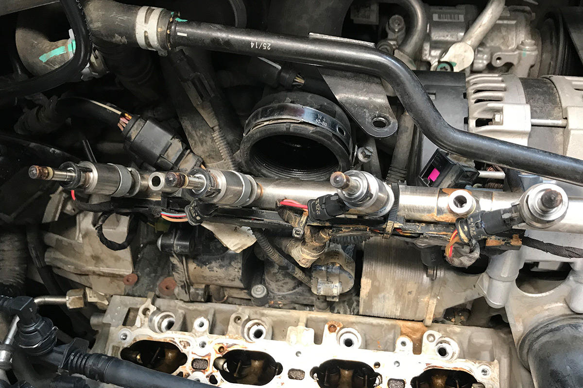 奥迪a4l开了12公里值得入手吗,燃油宝要加几瓶才有效