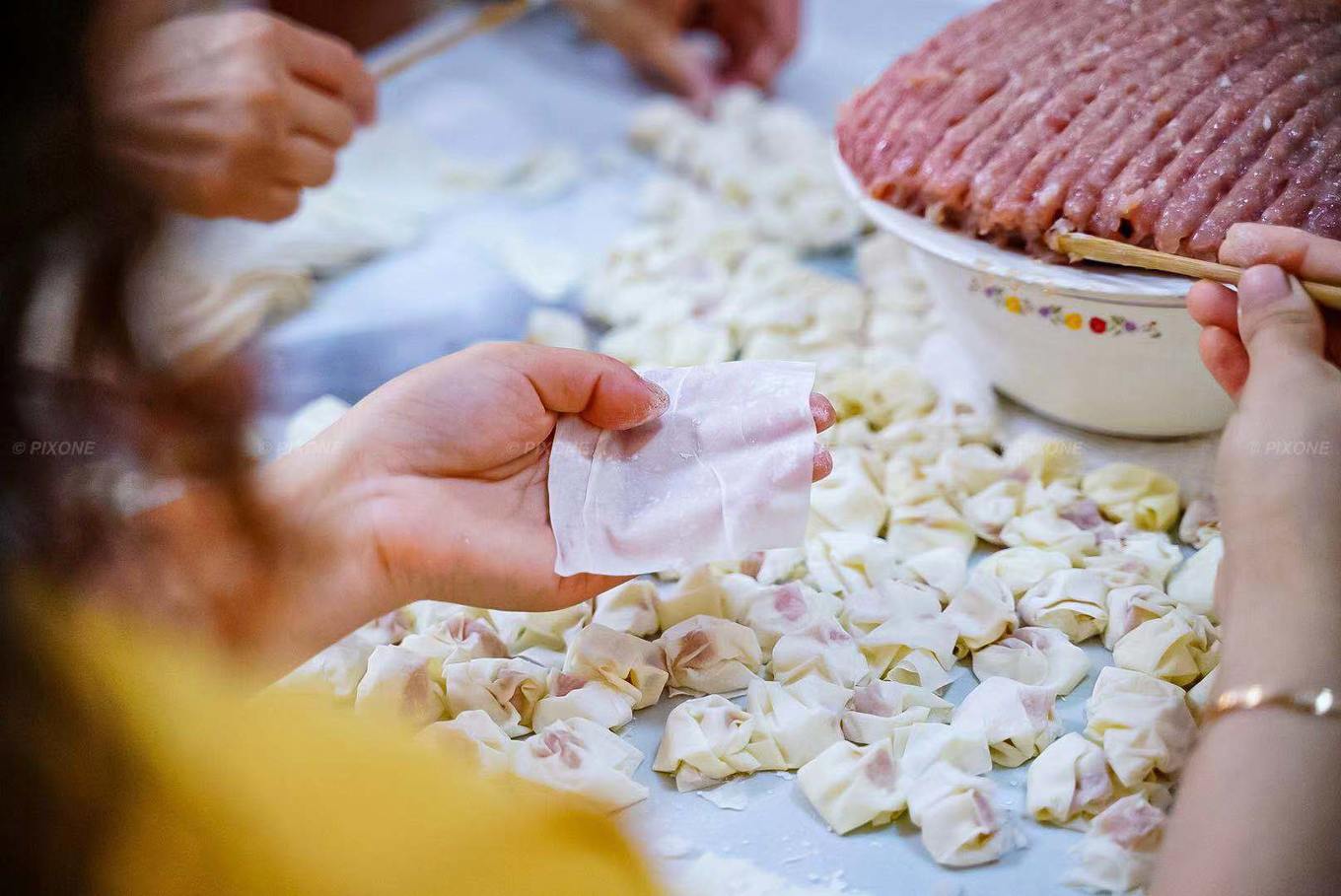 和小姐姐一起逛嘉兴吃百年传承的美味，大胆的把美好生活秀给你看