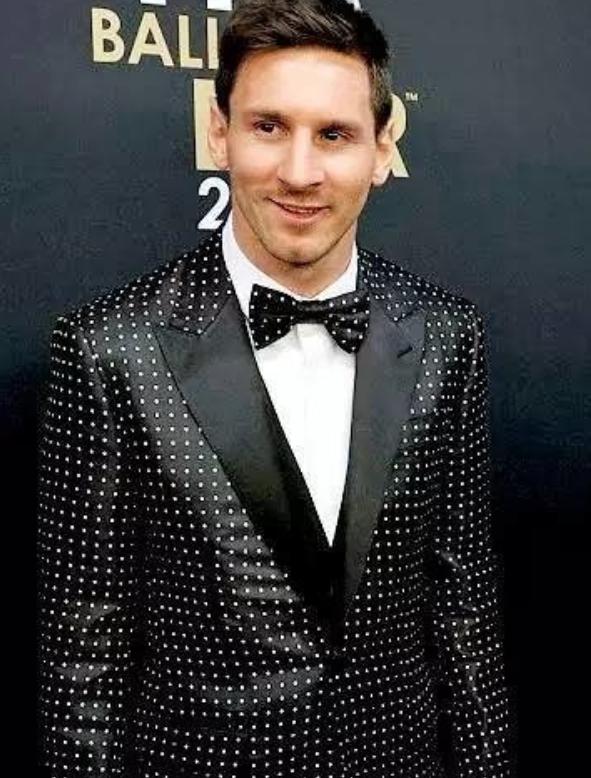 姊呰タ濞囧瀹変笢鍐呮媺,姊呰タ鍌蹭汉韬潗