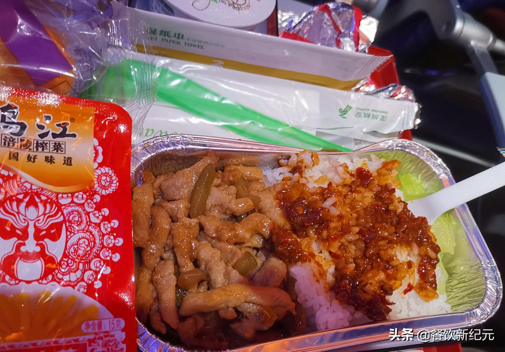 川航航空飞机餐,深航飞机餐鸡肉饭