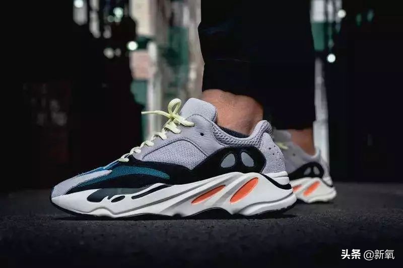 刘雯老爹鞋新款,刘雯同款水钻老爹鞋