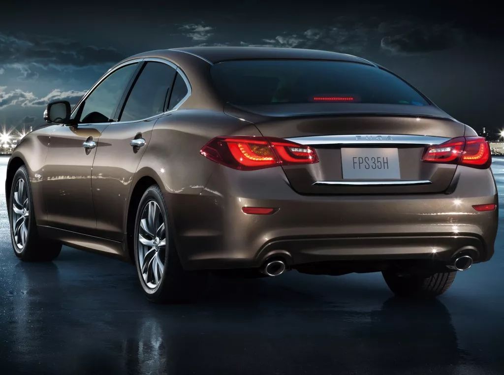 皇冠公爵老款,从豪华车到平民车