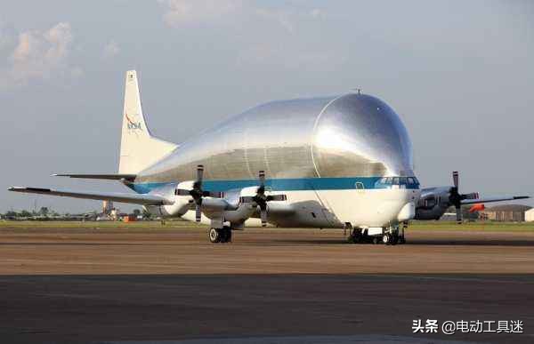 刷新你的知识体系，西瓜视频解析：史上最奇葩的飞机超级古比鱼
