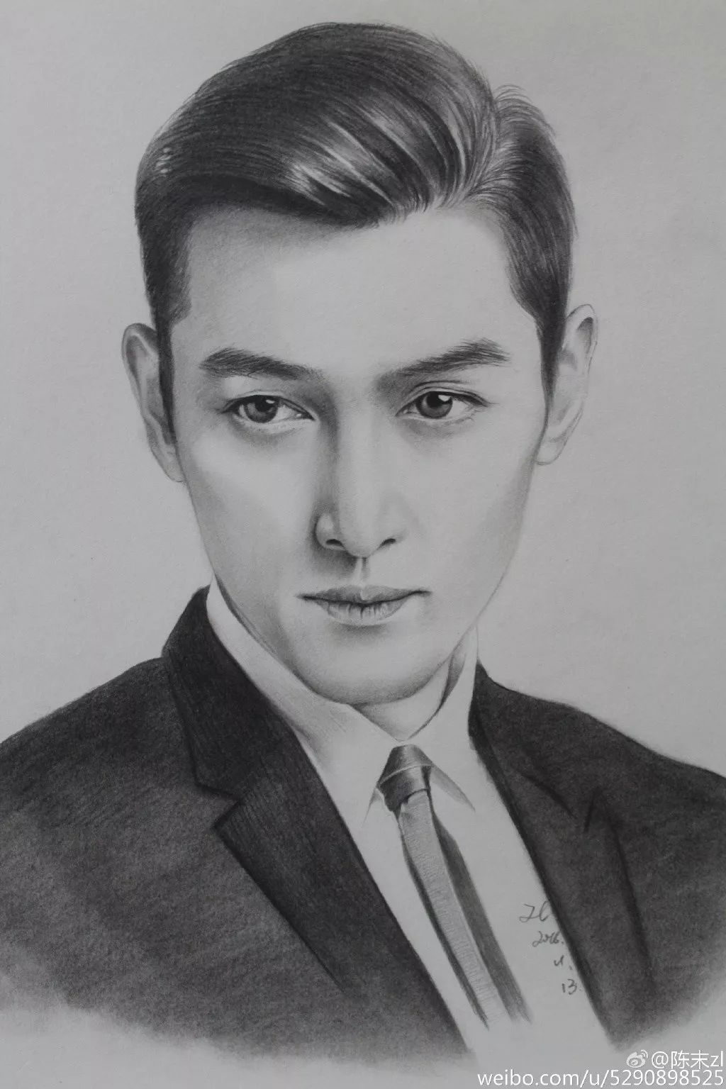 大学没毕业，95后妹纸用一支铅笔就撩到了范冰冰！这...