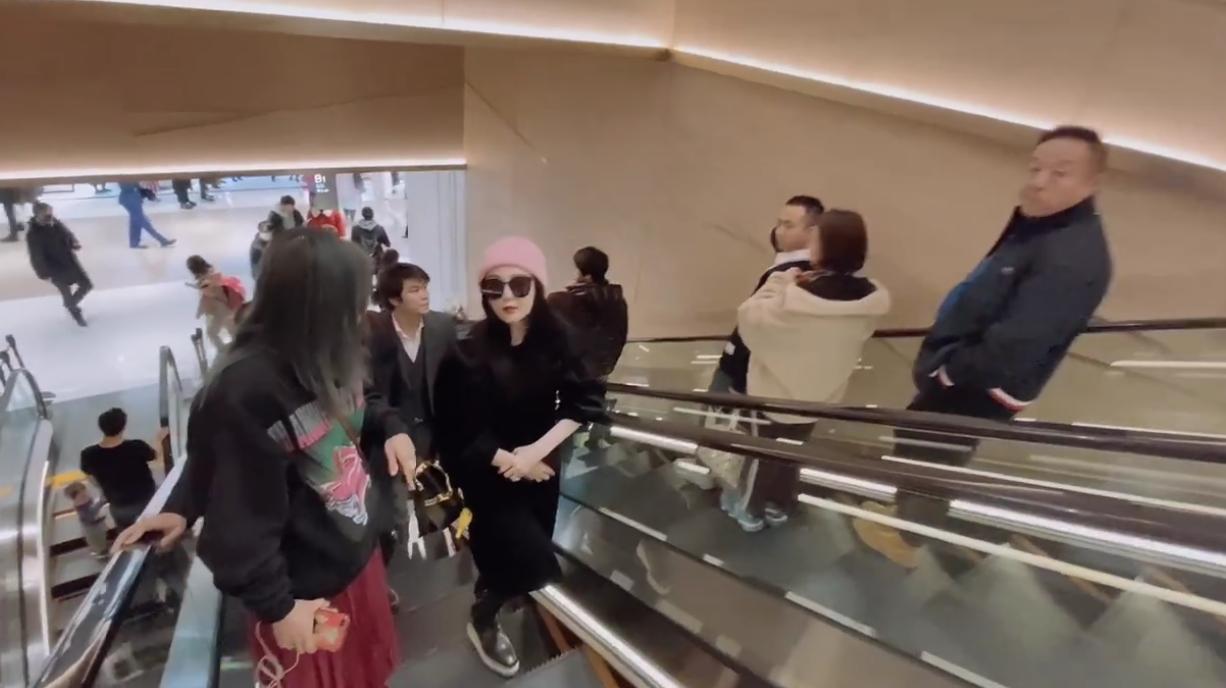 范冰冰日本过圣诞,范冰冰拍的vlog视频