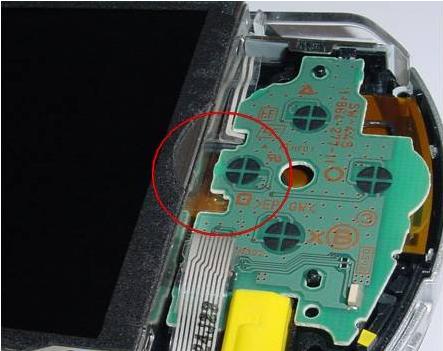 主机战争外传：掌上乾坤（NDS对PSP）