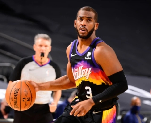 雄鹿保罗冠军,雄鹿垫出总冠军