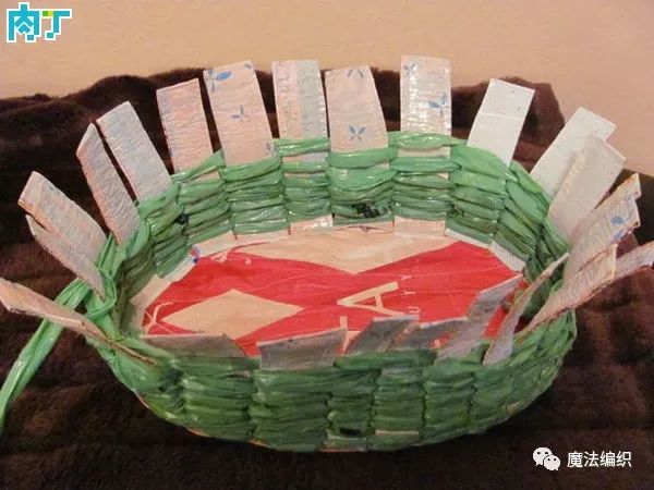 垃圾袋小篮子编织方法,塑料袋变废为宝手工制作篮子