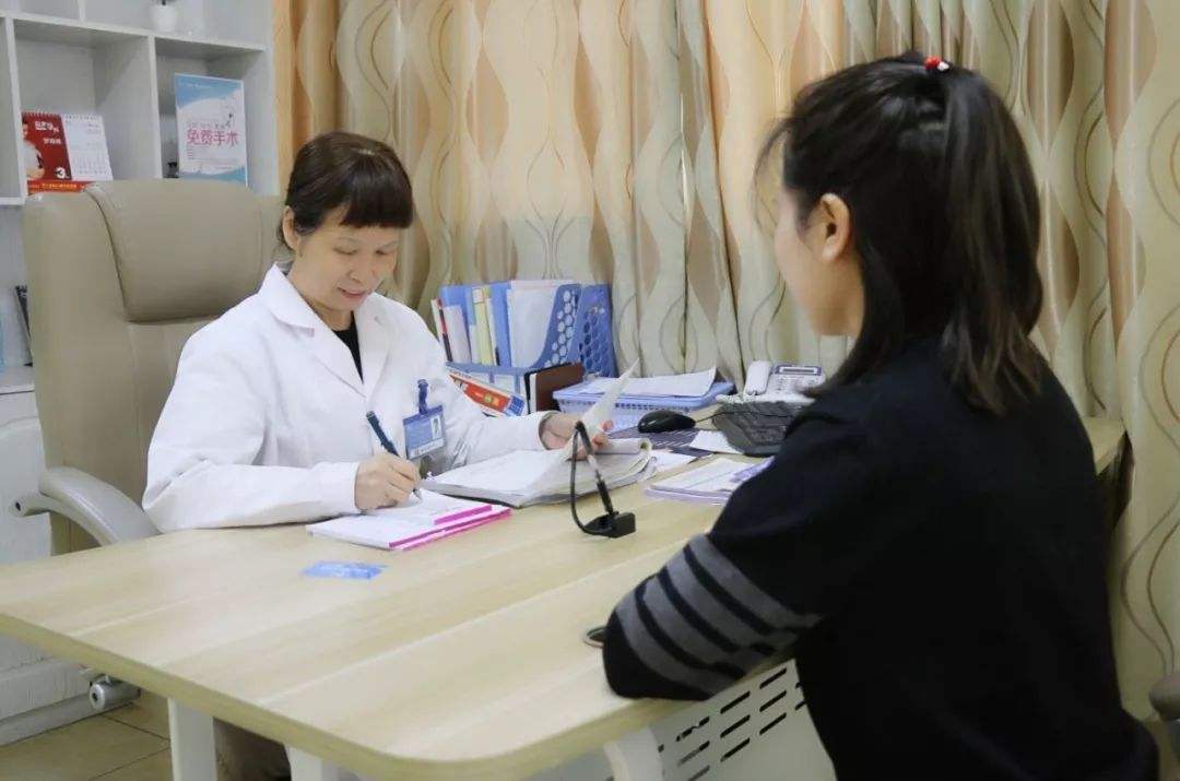 不用验孕棒怎么测出怀孕,如果怀孕了不用验孕棒怎么才知道