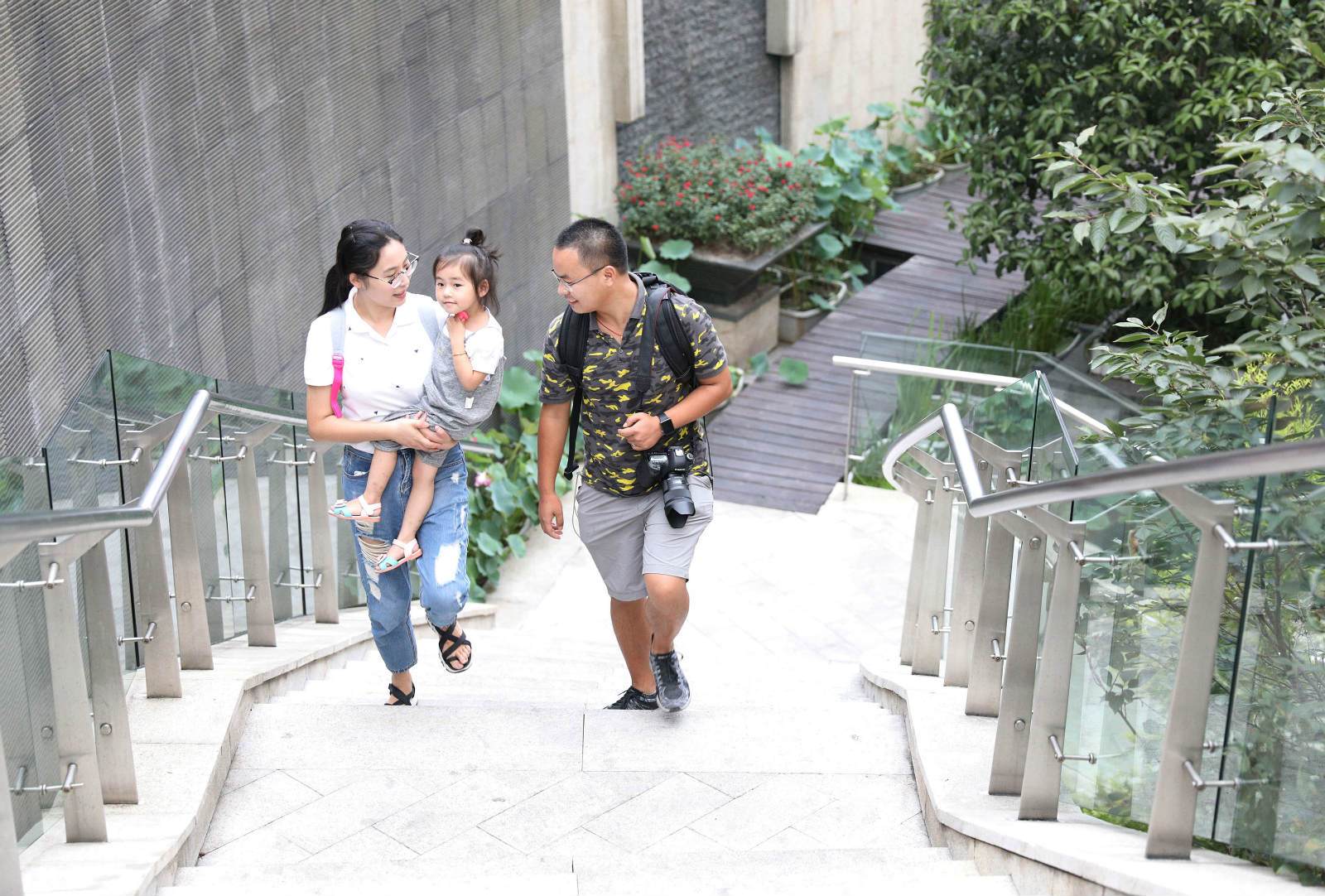 他率领妻子与白血病的血战600天