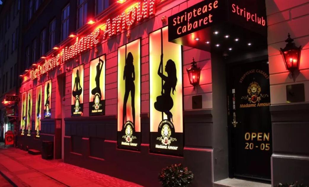 “性都”荷兰：*交性**易合法，政府还给津贴，从业者按艺术行业纳税