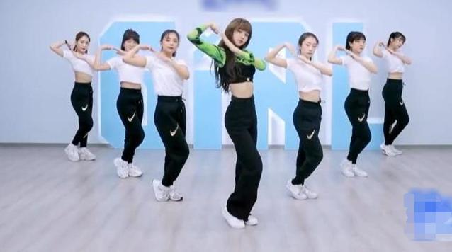 lisa卸妆后是什么样子,恭喜lisa入围亚太最美100张面孔