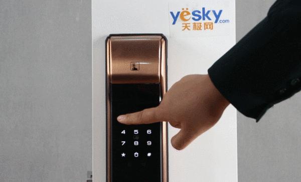 鹿客指纹锁和德施曼锁哪个好,德施曼凯迪仕半自动指纹锁推荐