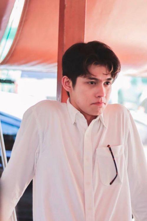 吴世勋柏原崇宋威龙,宋威龙柏原崇