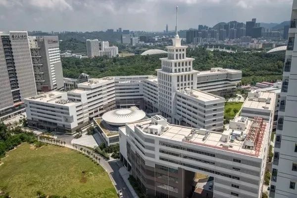 疑问？广东最年轻的大学！真的很差吗？