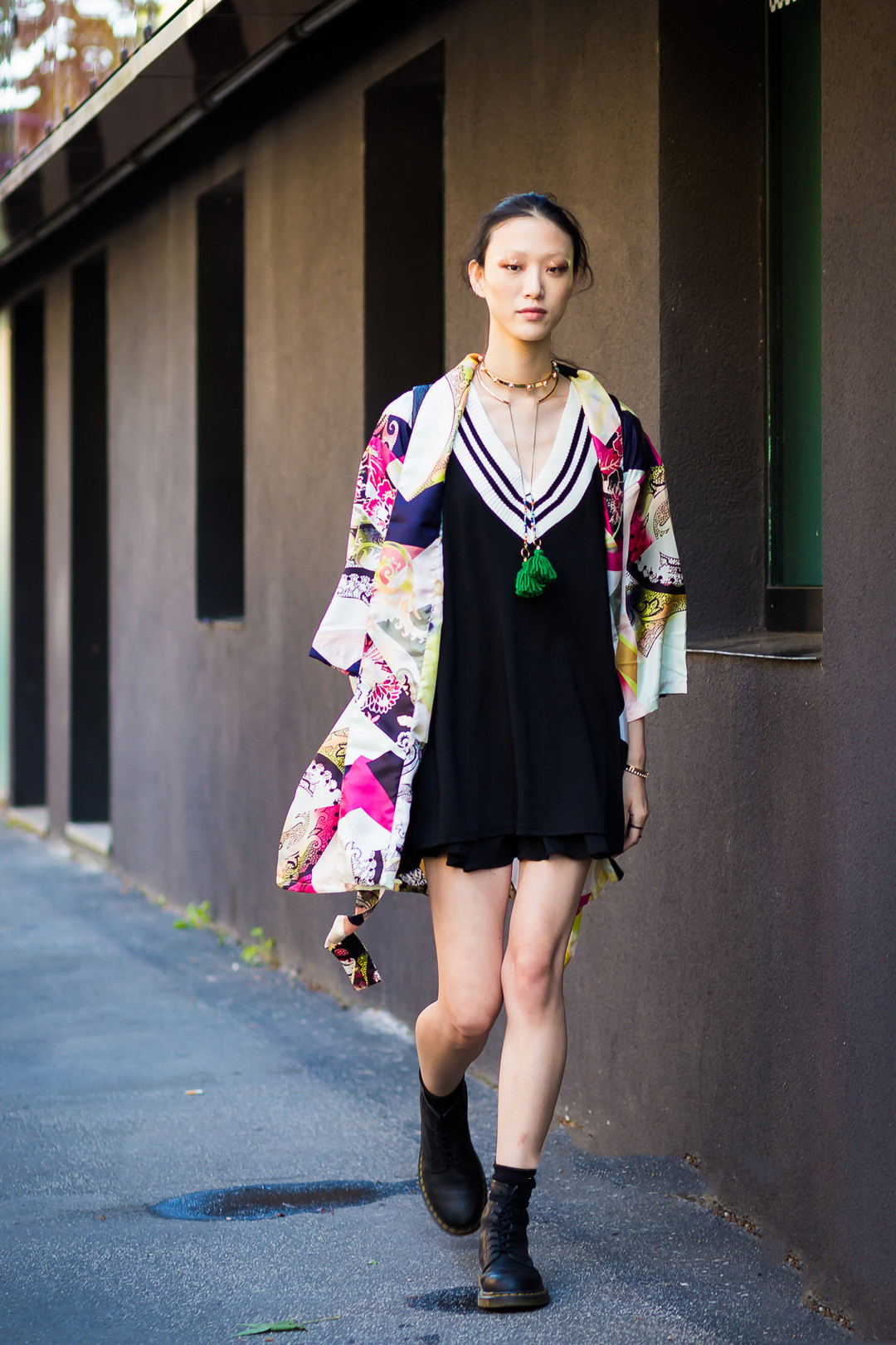 今年夏天爆款马丁靴,马丁靴今夏流行