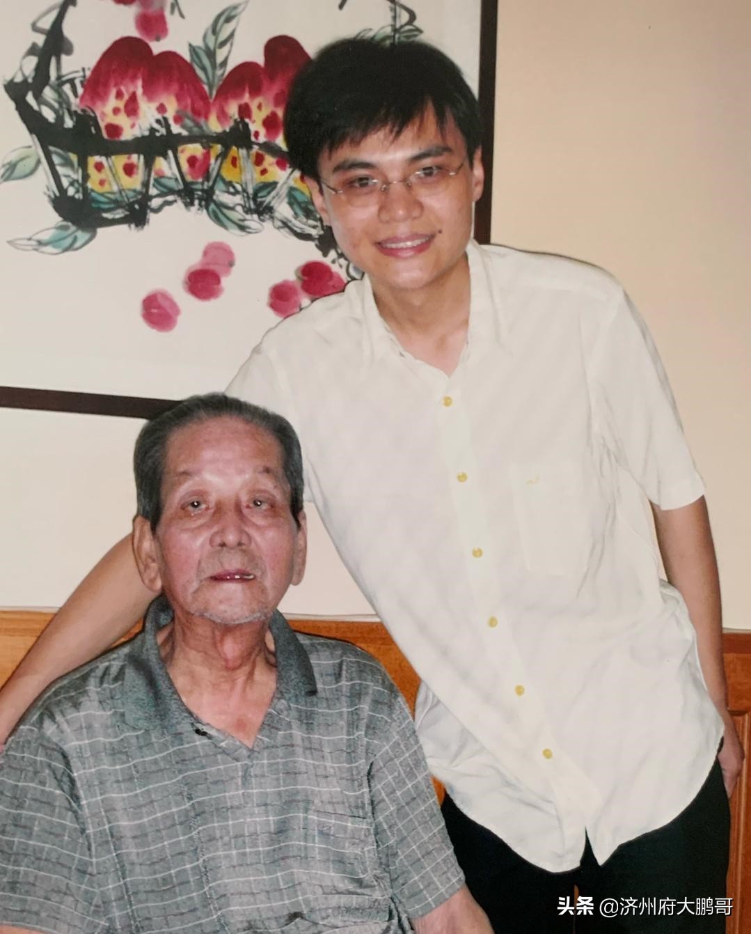 栾云平被郭德纲踹一腿的小品,栾云平被郭麒麟踹一腿的小品