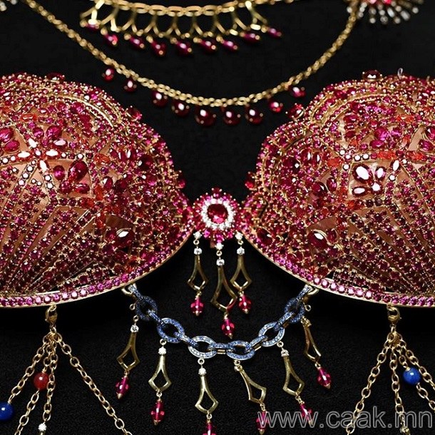 维多利亚的秘密时装show,维多利亚的秘密2007超模名单