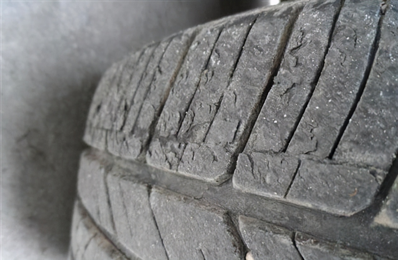 汽车轮胎怎么选品牌及价格,汽车轮胎买哪种轮胎好点