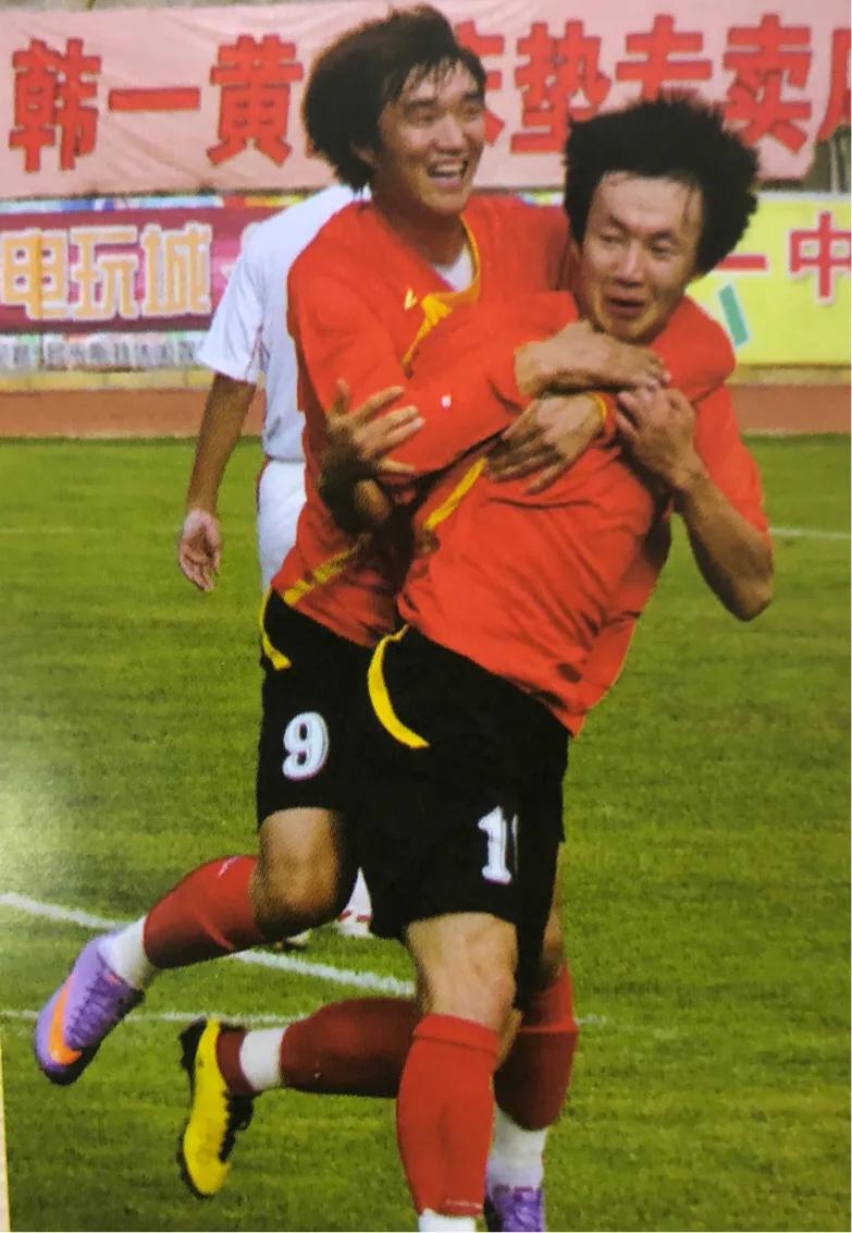 许诺终遂愿秋风荡金波——许波和他的“射手王”故事