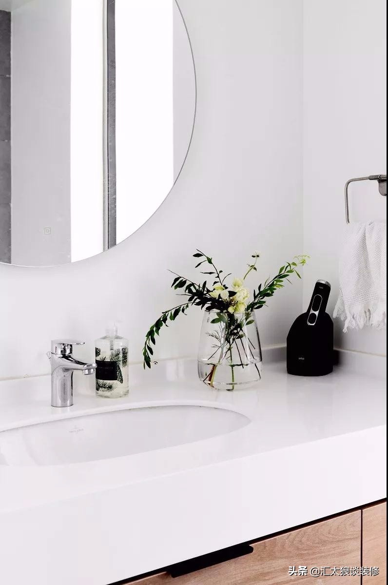 灰白绿原木家具装修风格,黑白灰原木简约风格