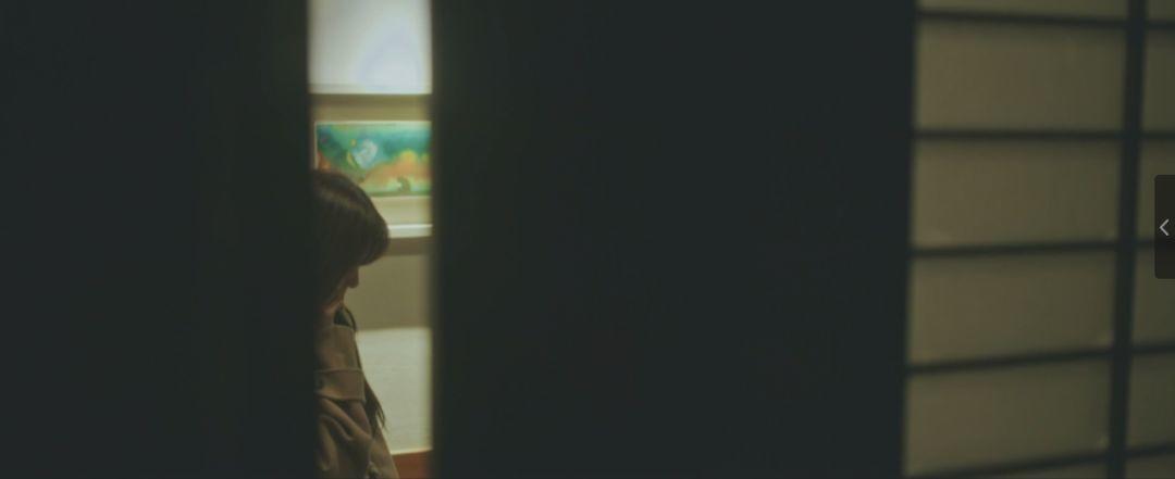 韩国女团两位成员,2个韩国女团练习生一前一后跳舞